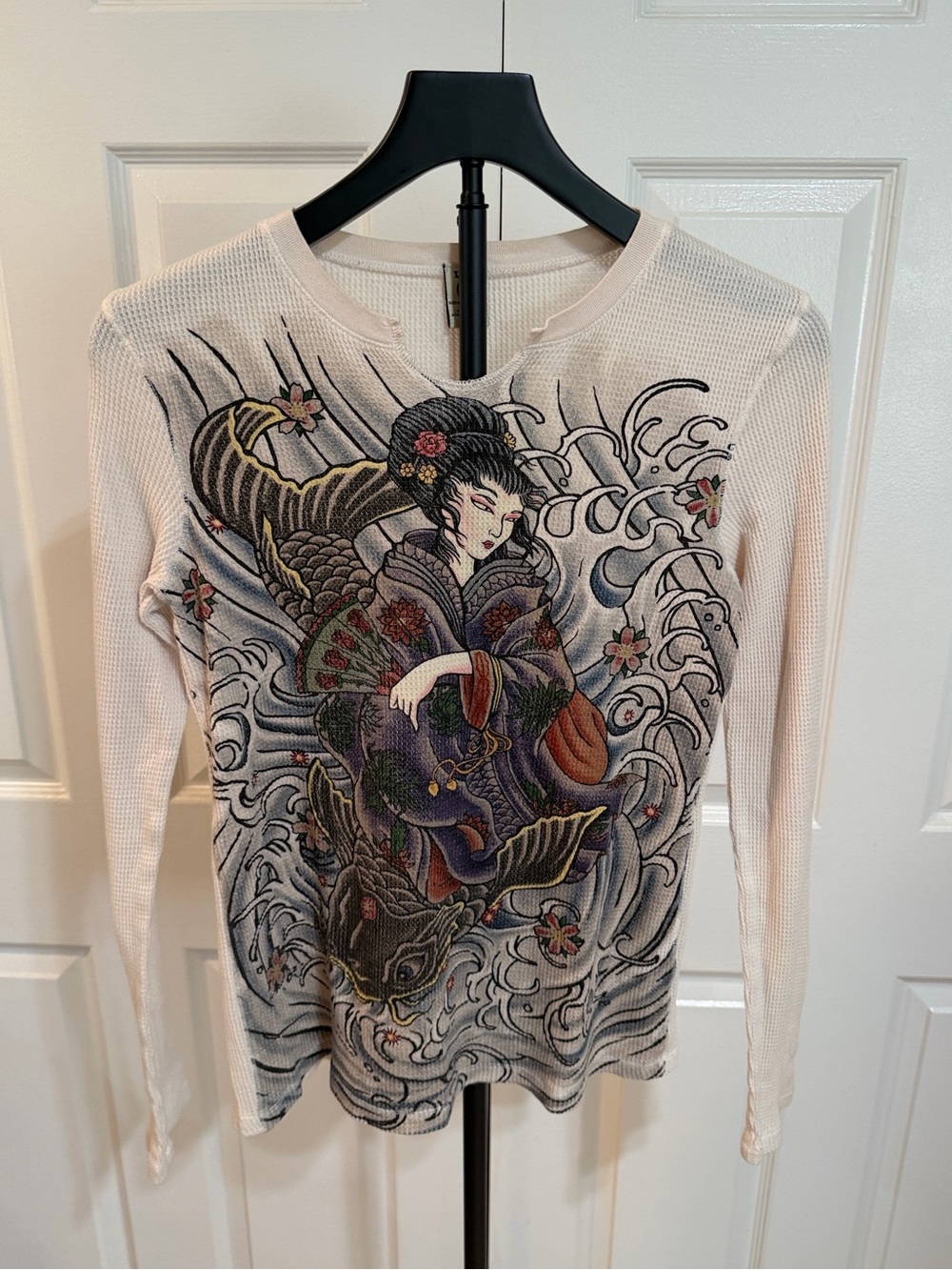 Lucky Brand-100% Cotton Waffle Knit Henley-Geisha Graphic-Sz L